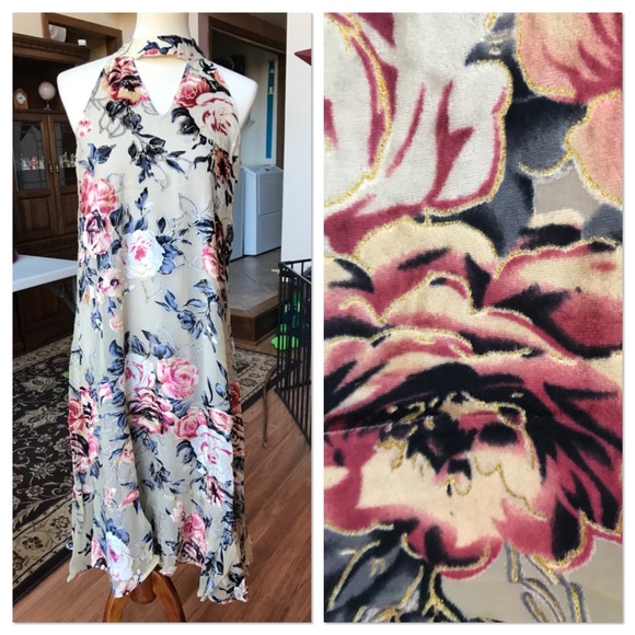 SALE! Taupe Floral Velvet Dress - Picture 5 of 6